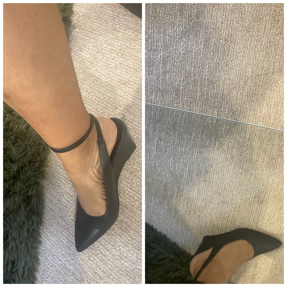 Source Unknown Black Ankle Strap Heels